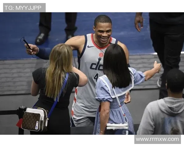 中国球迷亲切称呼足球明星的独特昵称背后故事解析