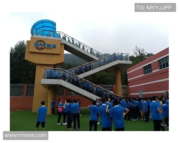 球星童年困境：没有足球鞋的奋斗历程与梦想追逐