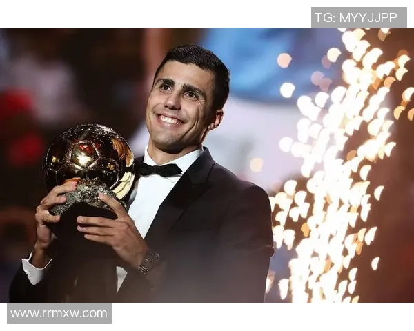 2025年世界足球前十大球星排名盘点与分析 2025年世界足球前十大球星排名盘点与分析